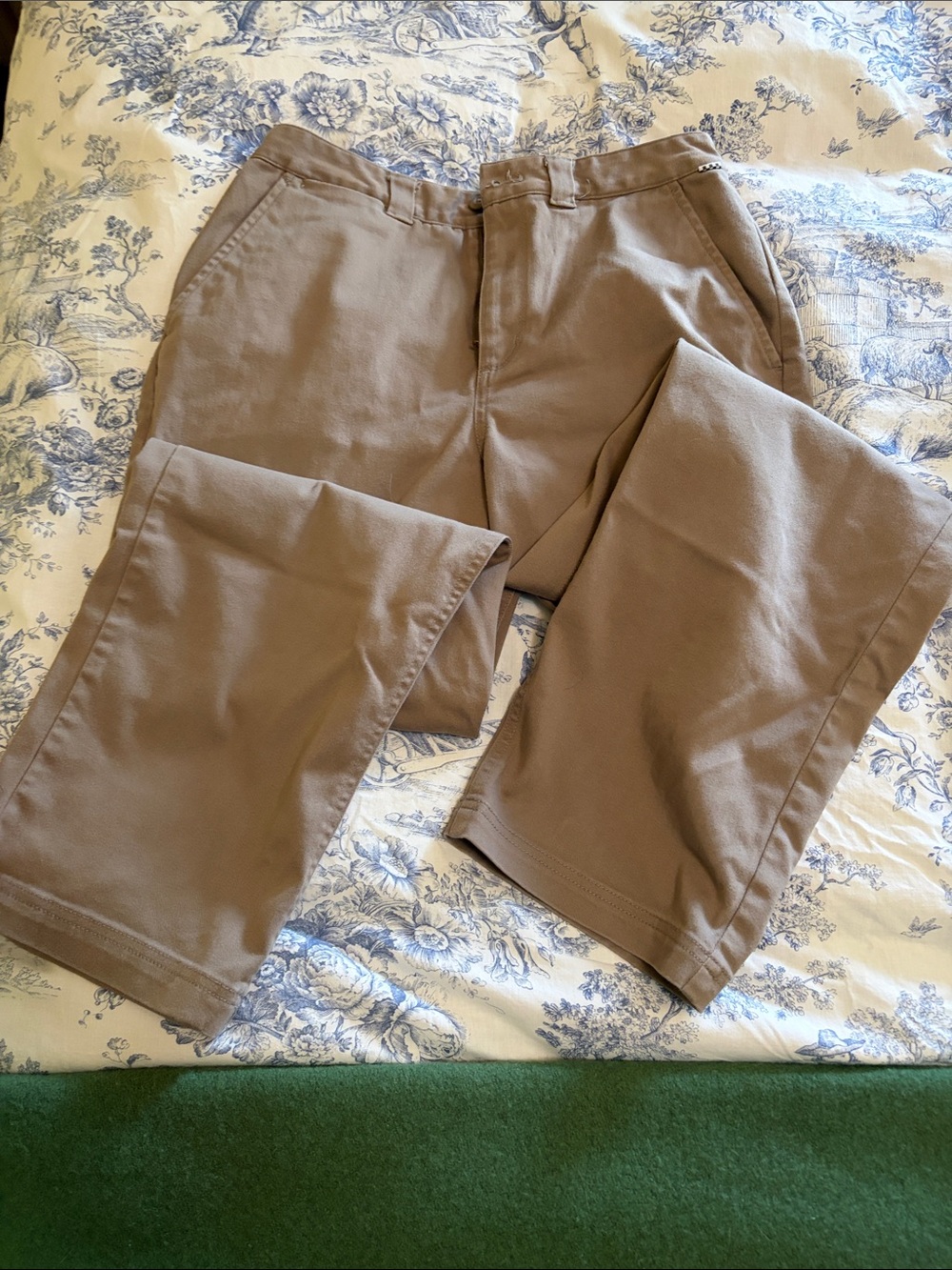 Vans Women’s Tan Chino Pants